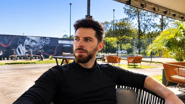 Douglas Paulo Cortes — Fundador do MeOrbit